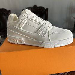 Men’s Shoes