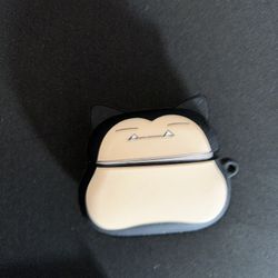 Pokémon Snorlax AirPods Pro Case
