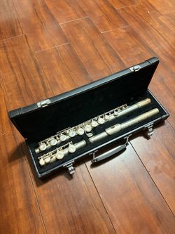 Silver Flute with Hard Case