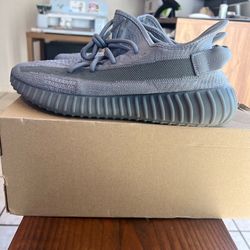 Yeezy men's size 10.5