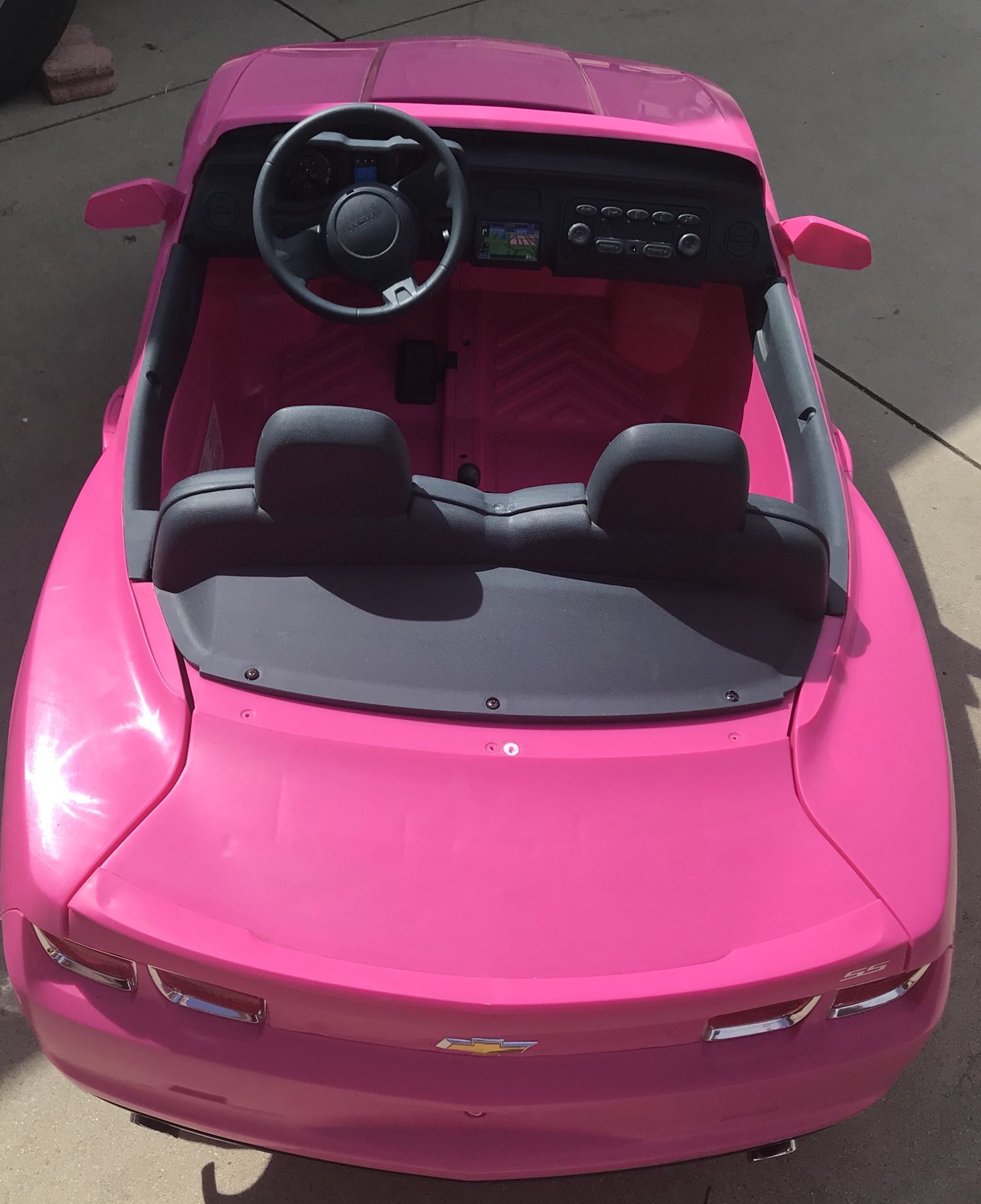 Pink camaro power Wheels ride on toy 12v for Sale in Banning CA