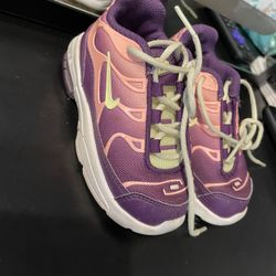 Girls Shoes 