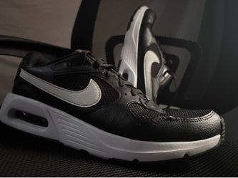 Nike Air max men shoe 9.5 US