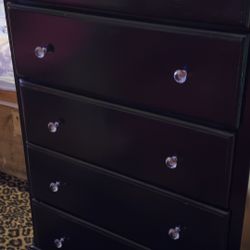 Black 5 Drawer Crystal Knob Dresser