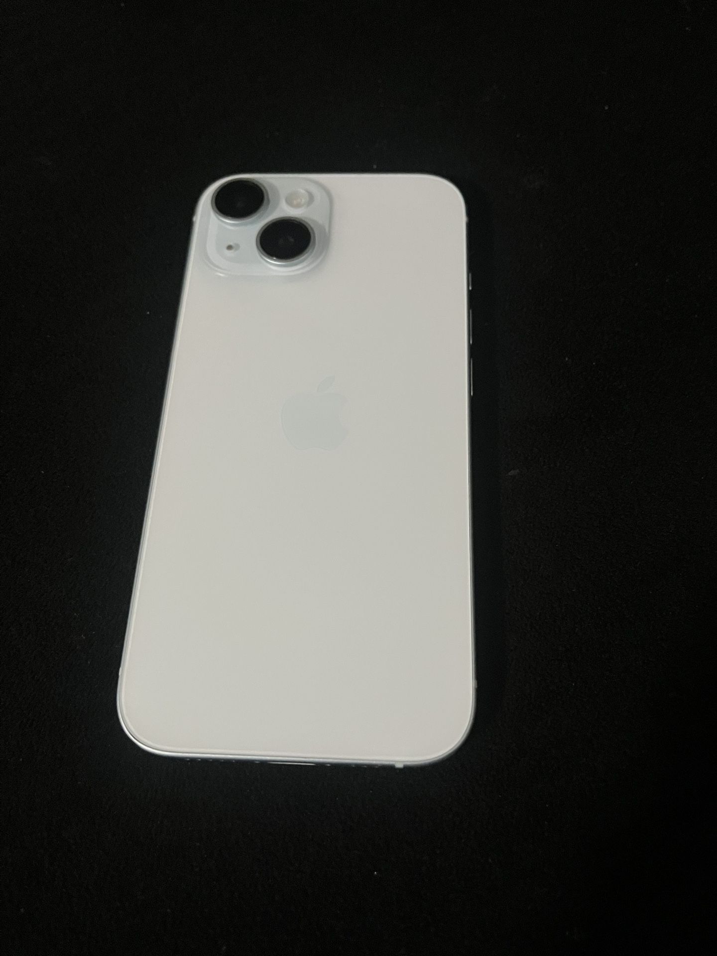 iPhone 15 AT&T And Cricket 
