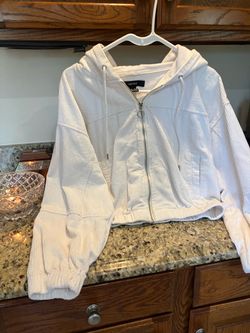 Courteroy Forever 21 Fall crop jacket