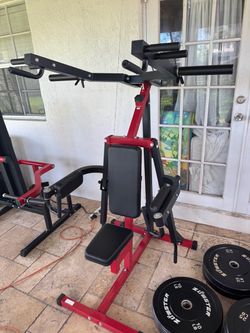 Shoulder machine