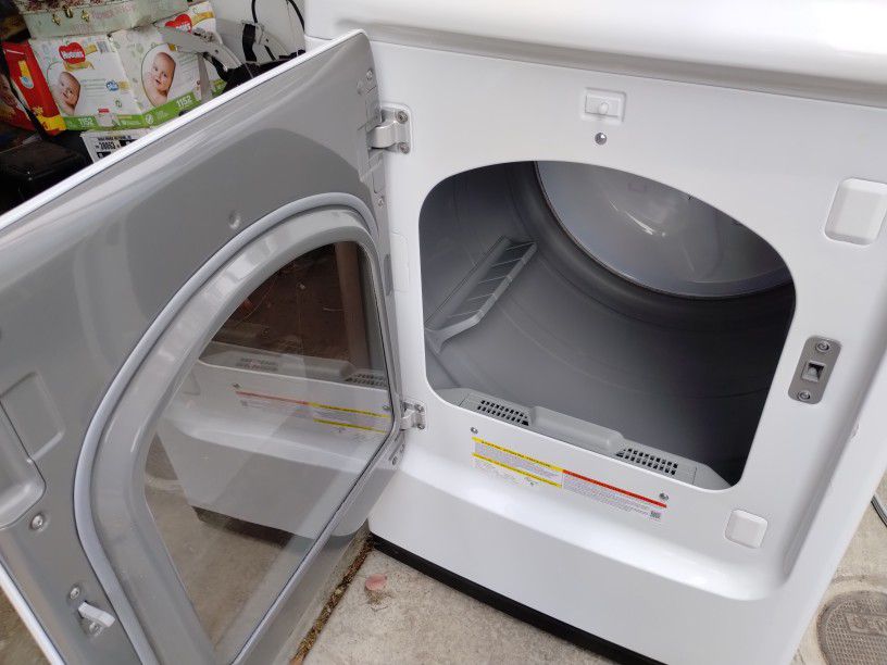 Samsung  HE Electric Dryer