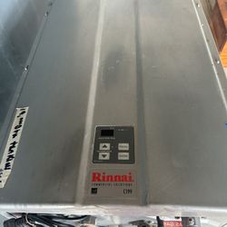 Rinnai 19,000 Btu Commercial Tankless Hot Water Heater 
