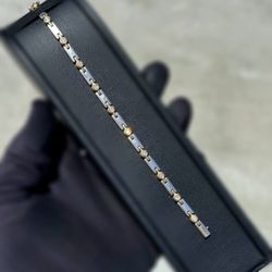 Jewelry 14k white yellow two tone gold natural Diamond 1.00CTW tennis bracelet 7.00” 4.70mm