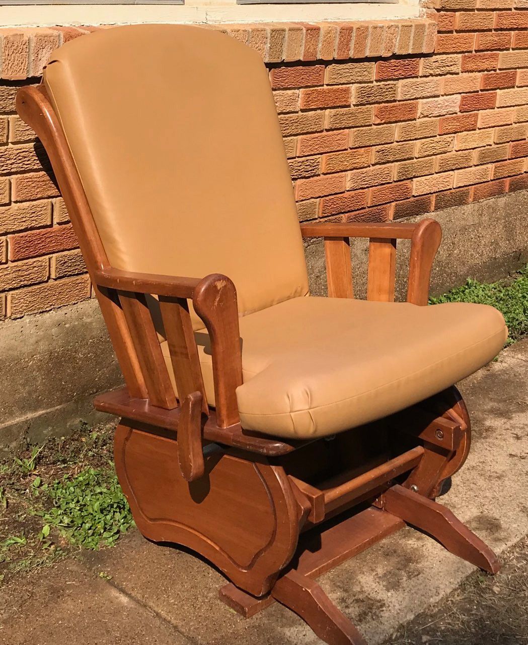 Newport Highback Glider Chair