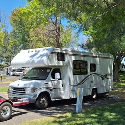 2000 Triple E Regal 24ft class C  Motorhome