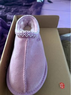 New Ugg Tasman slippers