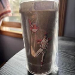 Cleveland Indians MLB Larry Brown Volpie Glasses Unique RARE 