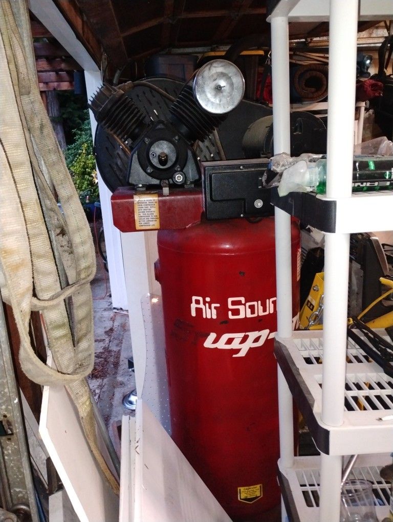 Snap-on 100 Gallon 30 Amp Compressor