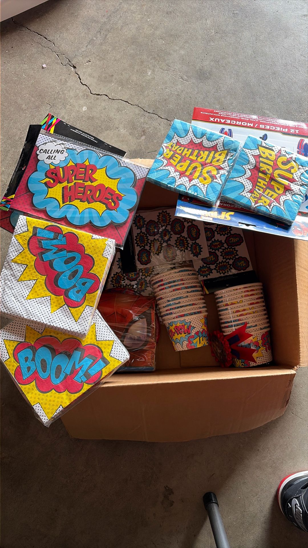 Super Hero Party Decorations