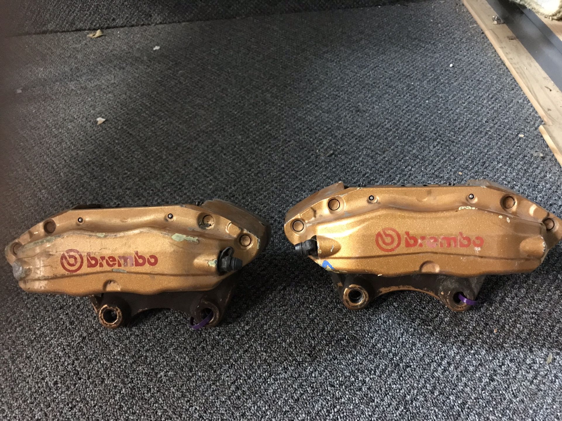 Brembo Brake calipers for Infiniti G35 And Nissan 350Z for Sale in West