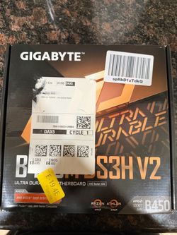 Gigabyte B450M DS3H V2 AMD Motherboard – NEW Open Box – AM4
