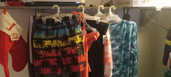 Kids Woman An Men's Clothing Lot 