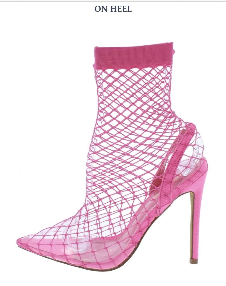 Fishnet Pumps