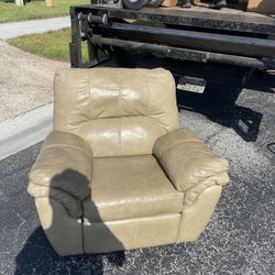 Recliner 
