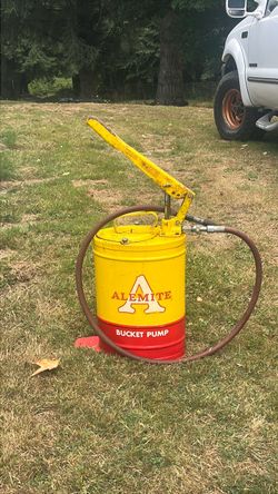 Vintage large grease can