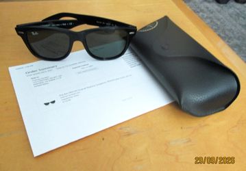Ray-Ban Wayfarer RB2140 Black/Green 54mm