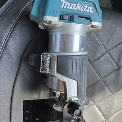 Makita Cordless Router