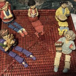 5- WMG 2003 Vintage Women Figurines 