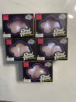 Cloud Pleaser NeeDoh