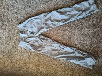 Lululemon dance studio silver pants size 4