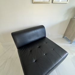 LEATHER CHAIR BLACK (2 Available)
