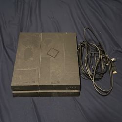 PS4 (2TB)