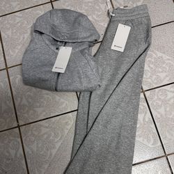 Lululemon Scuba Set