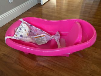 Infants Bath Tub (Brand new) Never Used..