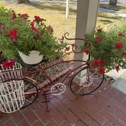 Outdoor Metal Plant Stand  And Metal Bench 