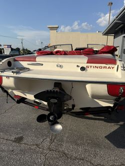 1995 Stingray 586 ZP Boat
