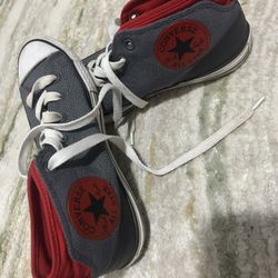 Converse Men’s Sz 5