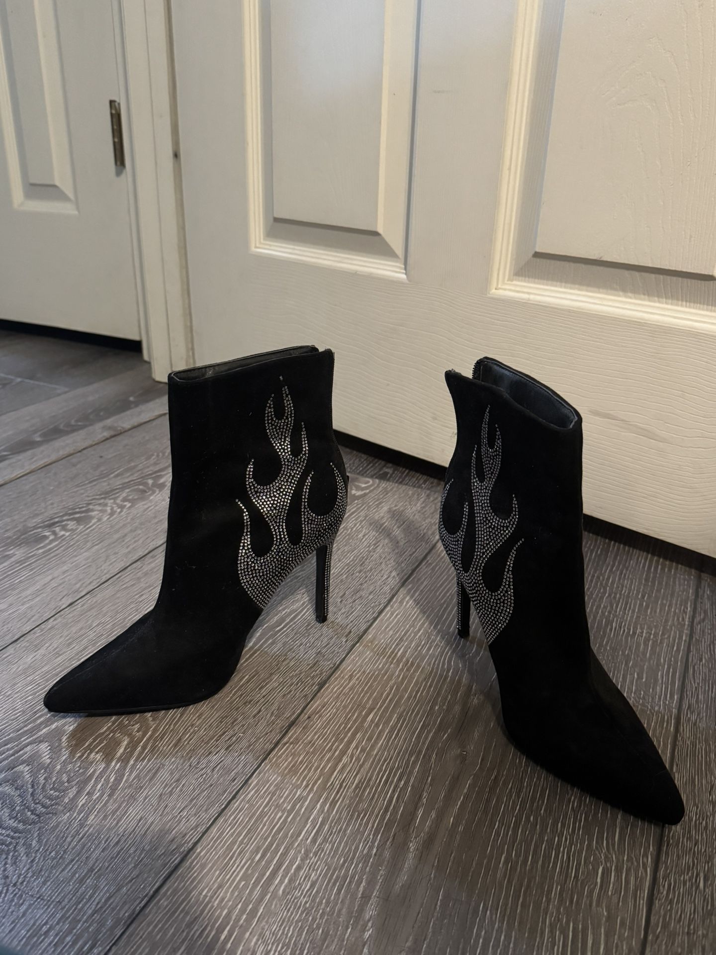 Black Heel Boots