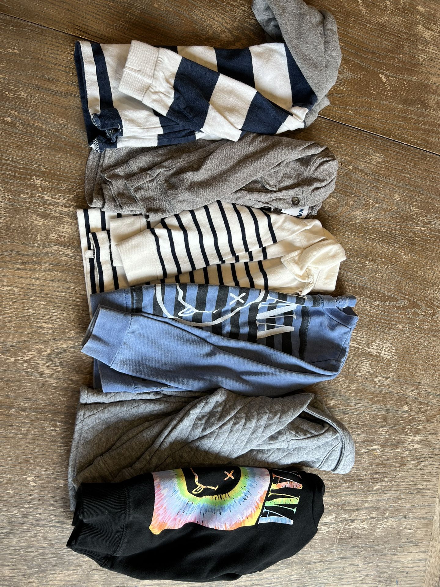 Boys 3T Sweatshirts