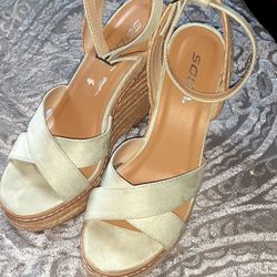 Gently Worn Light Green Wedge Heels