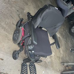 Quickie Q500M Electric Recharging Scooter $2500