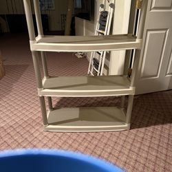 4 Tiers Shelve Very Sturdy Clean