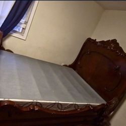 Gently Used Antique-Style Queen Bedroom Set - Solid Wood Bed, Dresser with Mirror, and a lamp table