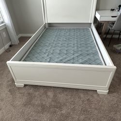 3 Piece Bedroom Set - Full Size