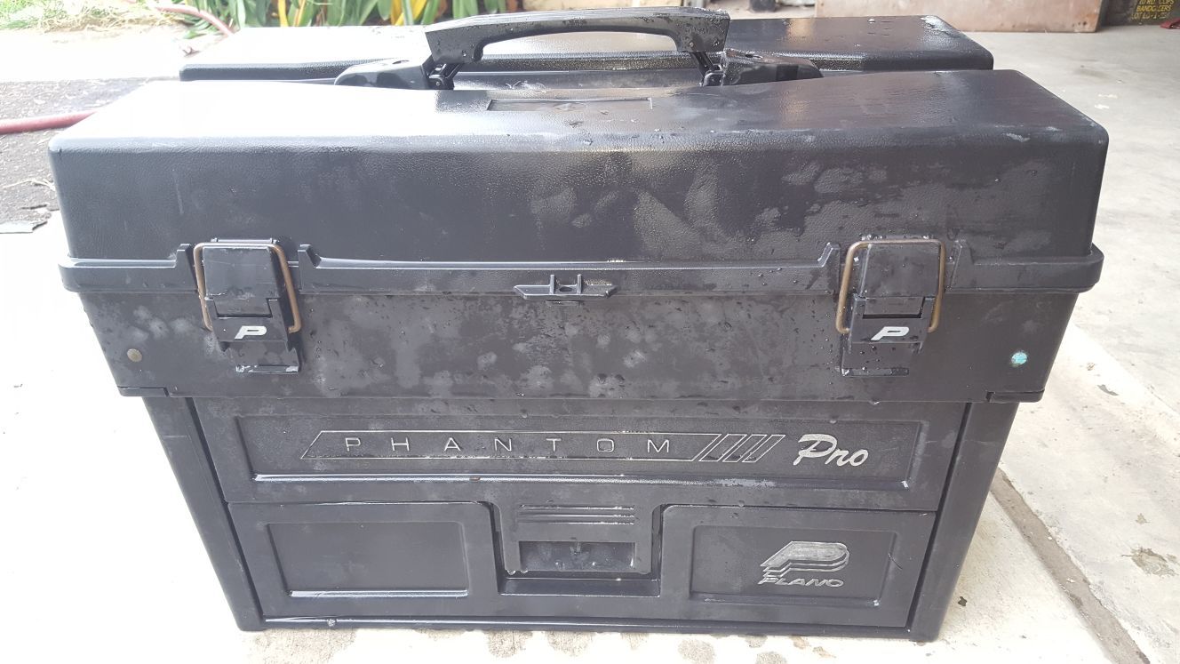 Plano phantom pro 797 tackle box