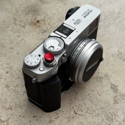 Fuji X100V
