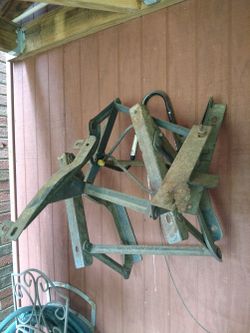 * * * Jeep Seat pedestals * * *