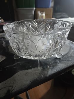 AnnaHutte  24% Lead Crystal 3 Footed Round Centerpiece Bowl Germany