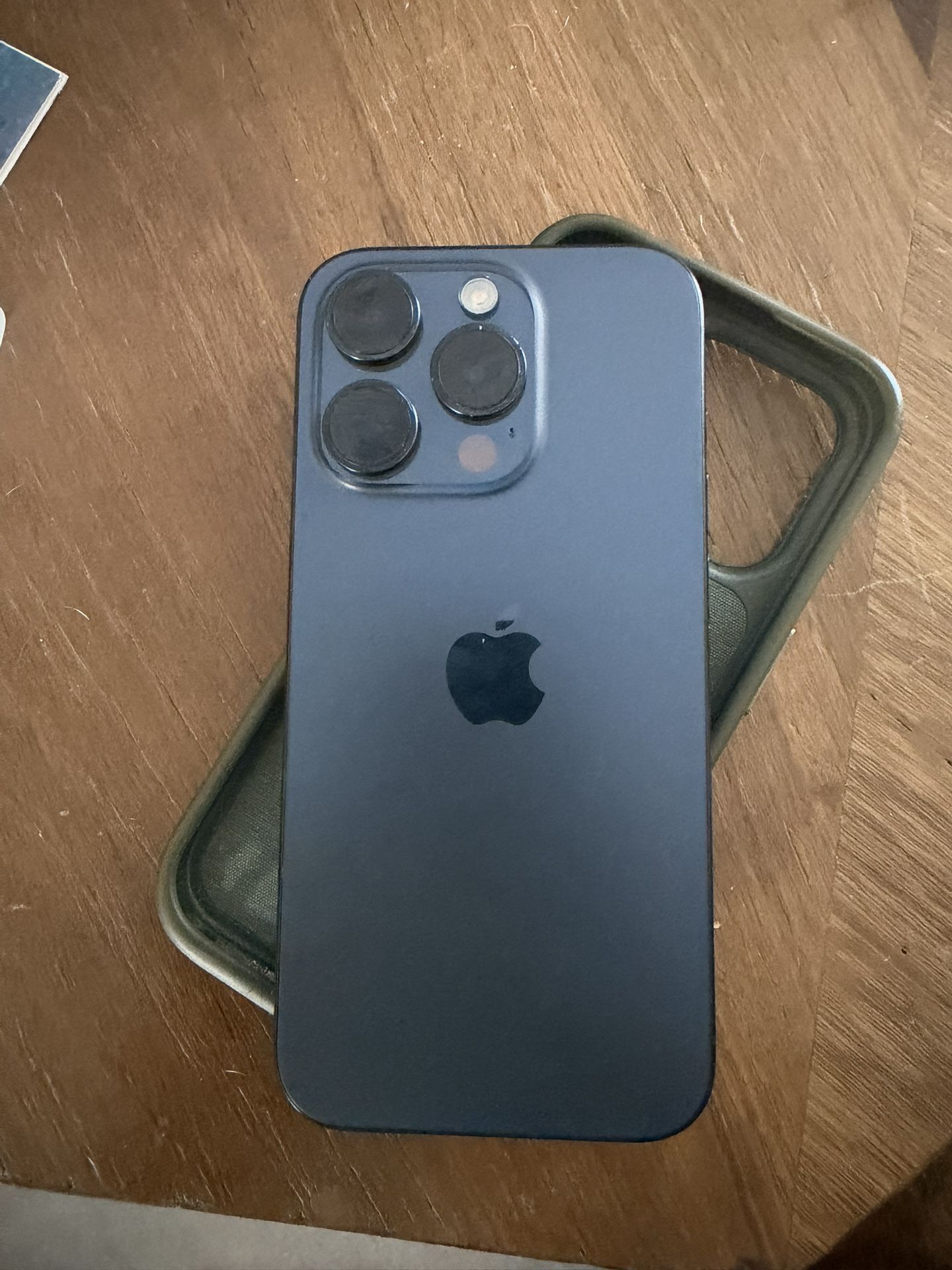 iPhone 15 Pro 512gm Unlocked